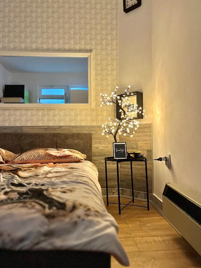 Nilton Apartmans Ni Buitenkant foto